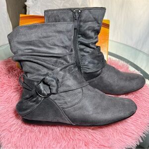 Witchy Charcoal Slouch Boots | Size 9 | Soft Suede Magic with Side Zip Ren Faire